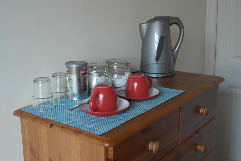 Bed and Breakfast Hikers And Bikers Hadfield Zimmer foto